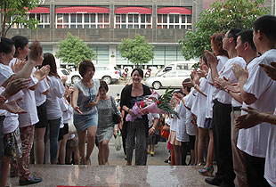 mk网董事常务副总裁劳嘉赴湖南常德市场考察指导